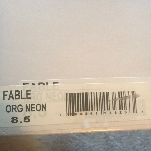 Heels - Picture 3 of 5